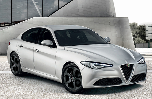Alfa Romeo Giulia Tech Edition: versione speciale ricca di accessori Alfa Romeo Giulia Tech Edition: versione speciale ricca di accessori