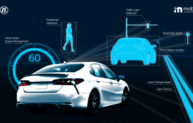 Le tecnologie per la sicurezza di ZF e Mobileye scelte da Toyota