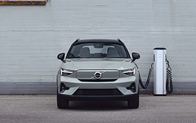 Volvo Cars lancia una nuova app per la ricarica delle sue auto elettriche