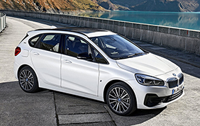 Nuova BMW 225xe iPerformance
