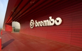 Brembo guarda al digitale,  all'elettrificazione e alla guida autonoma