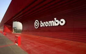 Carovita: Brembo ama la sua famiglia aziendale