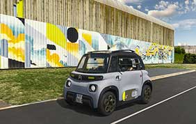Citroen AMI: una Tonic dai colori sgargianti