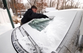 Auto e inverno:  così la proteggi dal freddo