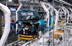 Guerra in Ucraina e l'automotive: cosa succede con il conflitto?