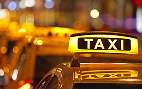 Il Decreto Semplificazioni rende possibile il noleggio taxi ed ncc