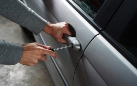 Furti d'auto: novembre 2022 il mese più nero