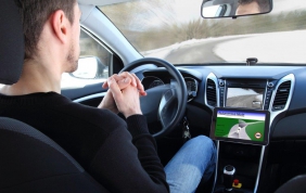 Auto a guida autonoma: il futuro è dietro l’angolo
