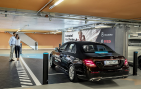 Parcheggiare l'auto con lo smartphone: ora si può!