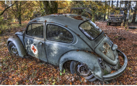 In Belgio il cimitero delle automobili non è uno scasso