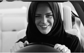 Conquista in Arabia Saudita: finalmente le donne possono guidare!