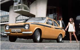 Immobili o automobili? L'investimento migliore secondo Ford