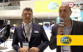 Press allo stand Hella