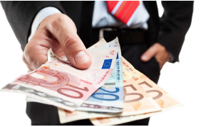 Automobili sempre più acquistate tramite finanziamento