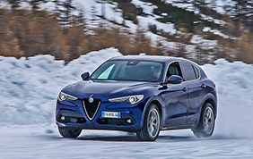 Per l'Alfa Romeo Stelvio arrivano due nuove motorizzazioni
