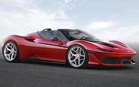 Ferrari J50 : l'esclusiva roadster solo per 10 fortunati