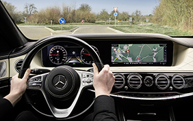 La guida autonoma sulla nuova Mercedes-Benz Classe S : intelligent drive next level