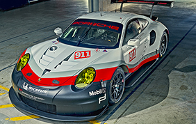 Porsche 911 RSR : emozioni da gara