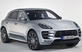 Porsche Macan Turbo pacchetto Performance