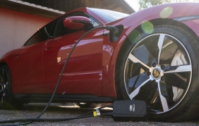 La ricarica di auto elettriche? L'idea di Intec