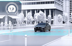Jaguar Land Rover lancia il primo Engineering Hub in Italia