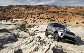 Land Rover segue la strada della realtà aumentata nell’off-road