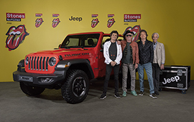 Jeep Wrangler sponsor del tour Rolling Stones