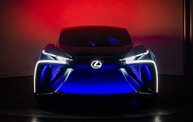 Lexus ed il futuro del lusso ibrido