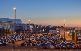 Torna a crescere il mercato auto Italia