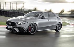 Mercedes-AMG festeggia un anno di successi