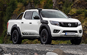 Nuovo Nissan Navarra Off Roader AT32