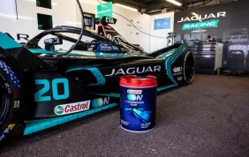 Castrol e Jaguar Racing: migliori prestazioni con i nuovi liquidi per la Formula E