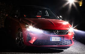 Nuova Opel Corsa vince il Connect Car Award