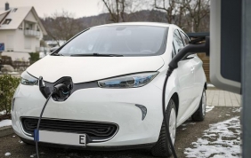 Pneumatici per veicoli elettrici: quanto ne sanno i nostri automobilisti?