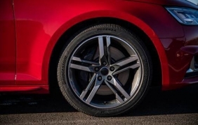 Da Bridgestone un nuovo pneumatico sportivo