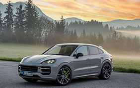 Porsche Cayenne Coupè: anche in versione E-Hybrid