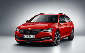 Nuova Skoda Superb 2019: sguardo laser!
