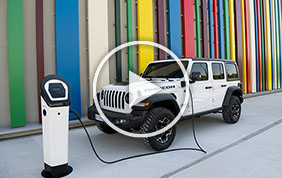 Jeep Wrangler 4xe: l'off-road connesso