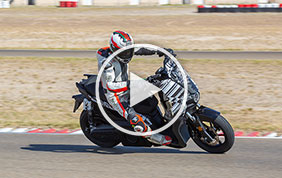 Seat MÒ 125 Performance conquista il Guinness World Records