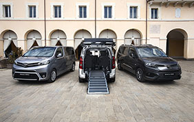 Toyota: una gamma “For All” per persone con mobilità ridotta