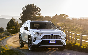 Toyota RAV4 Hybrid conquista il premio MFA 2019