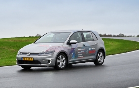 Bosch CVT4EV: la trasmissione elettrica con le marce infinite
