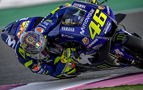 Valentino Rossi rinnova il contratto con Yamaha fino al 2020