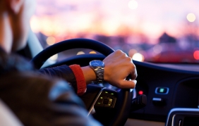 Automobilista, le regole da seguire al volante