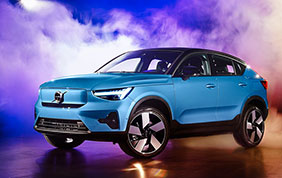 Volvo C40 Recharge: il SUV elettrico e sicuro
