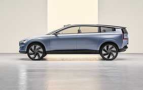 Volvo Concept Recharge: l'auto elettrica del futuro