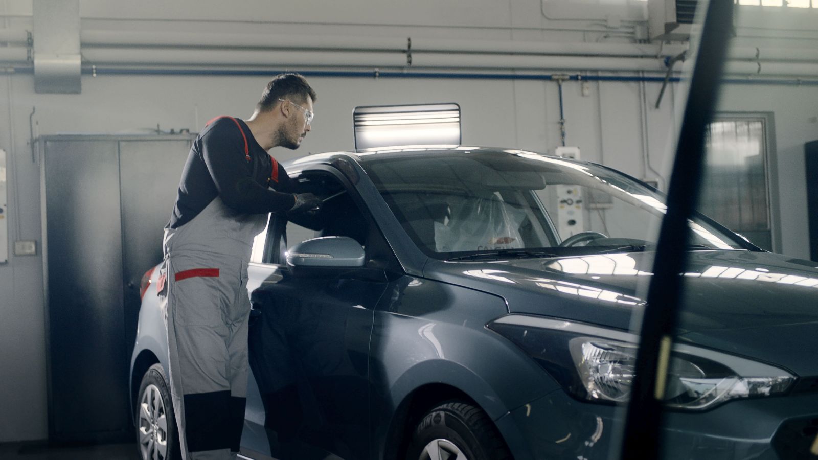 Danni da grandine? Ci pensa il levabolli di Carglass