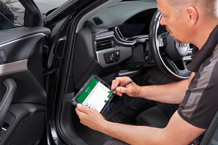 La manutenzione auto diventa sempre pi&ugrave; intelligente
