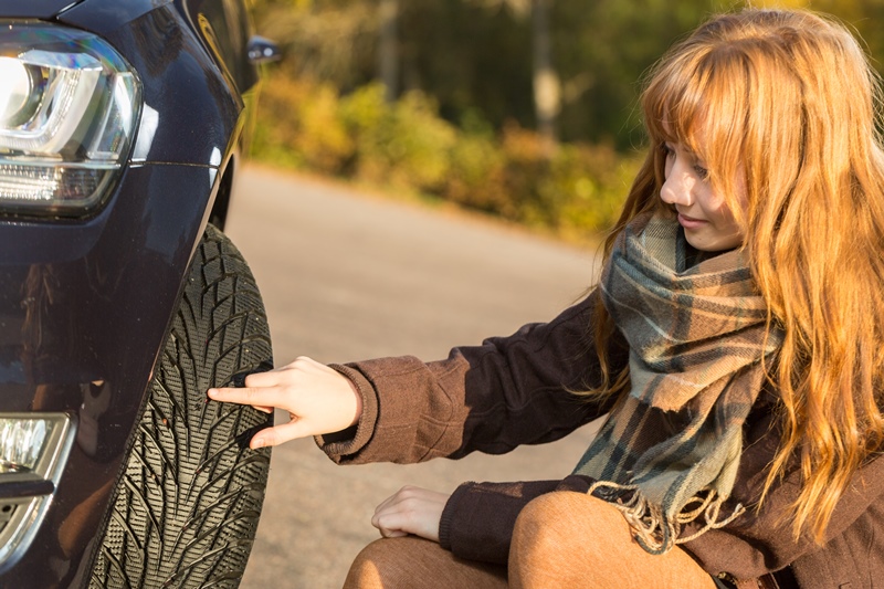 Cambio gomme: controllare la profondit&agrave; del battistrada non basta