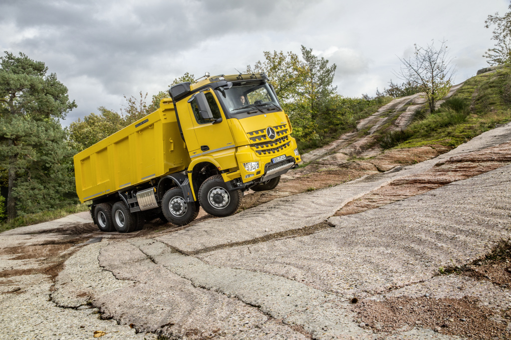 Il prestigio del marchio della Stella anche sui camion Mercedes 4x4